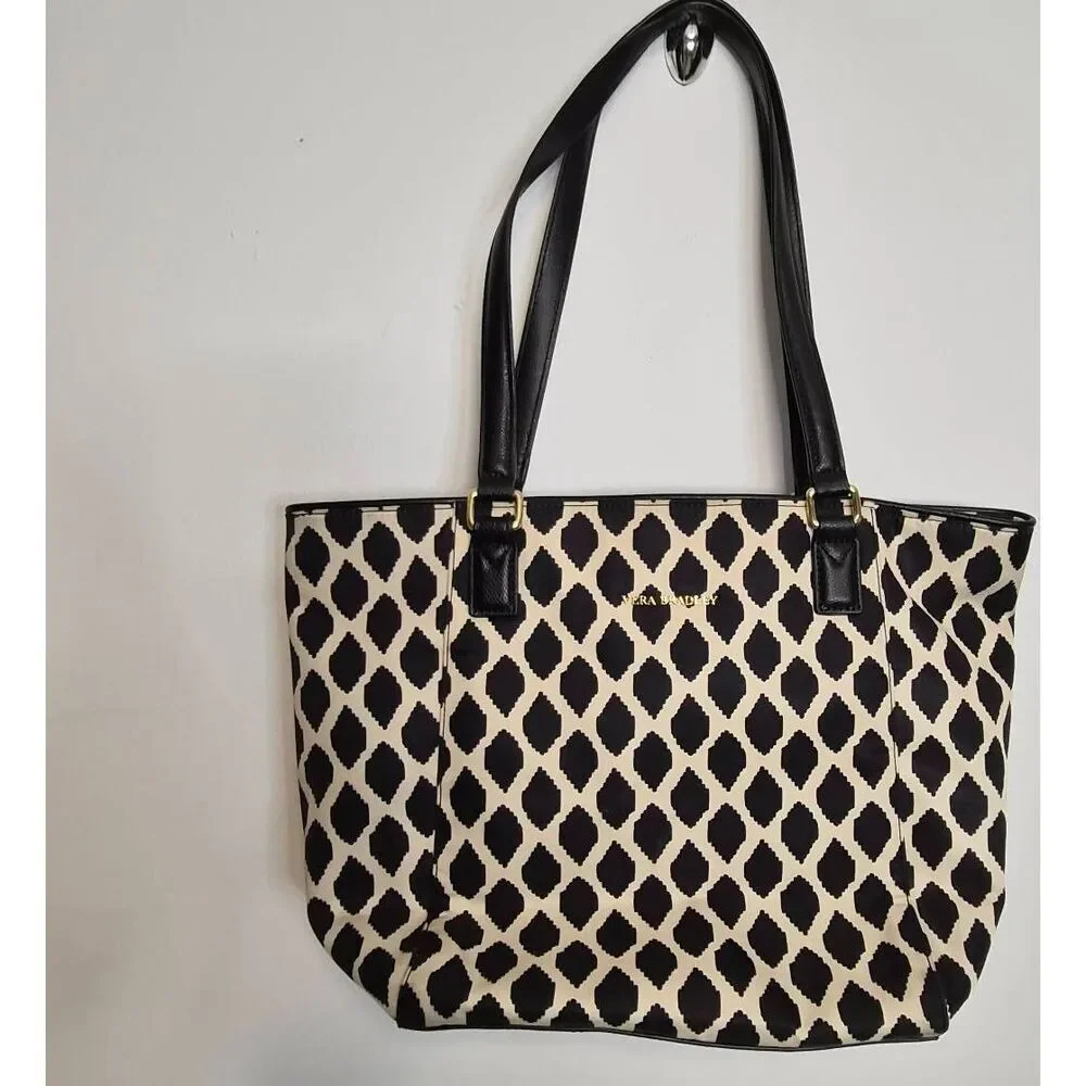 Vera Bradley this chic